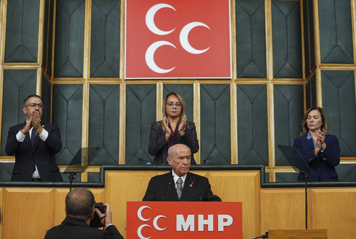 milliyetci-hareket-partisi-mhp-genel-baskani-devlet-bahceli-8.jpg