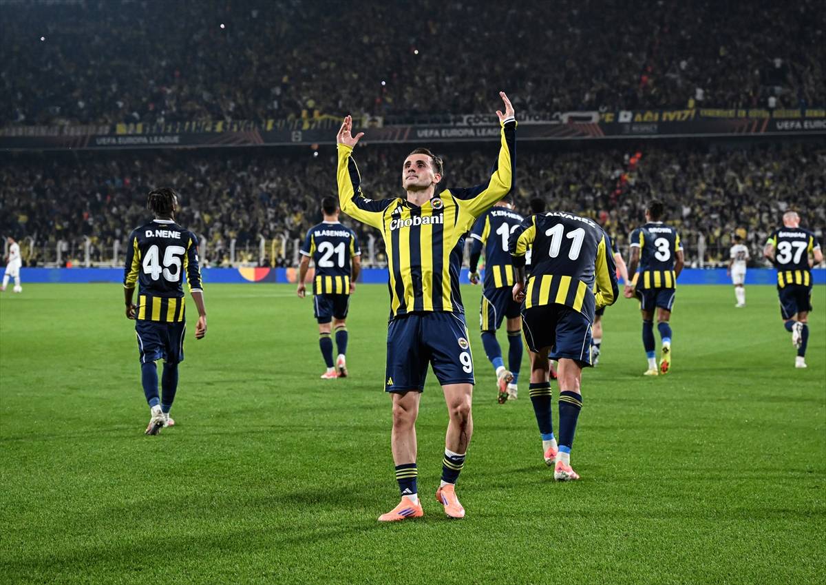 uefa-avrupa-ligi-fenerbahce-1-stuttgart-0-1.jpg