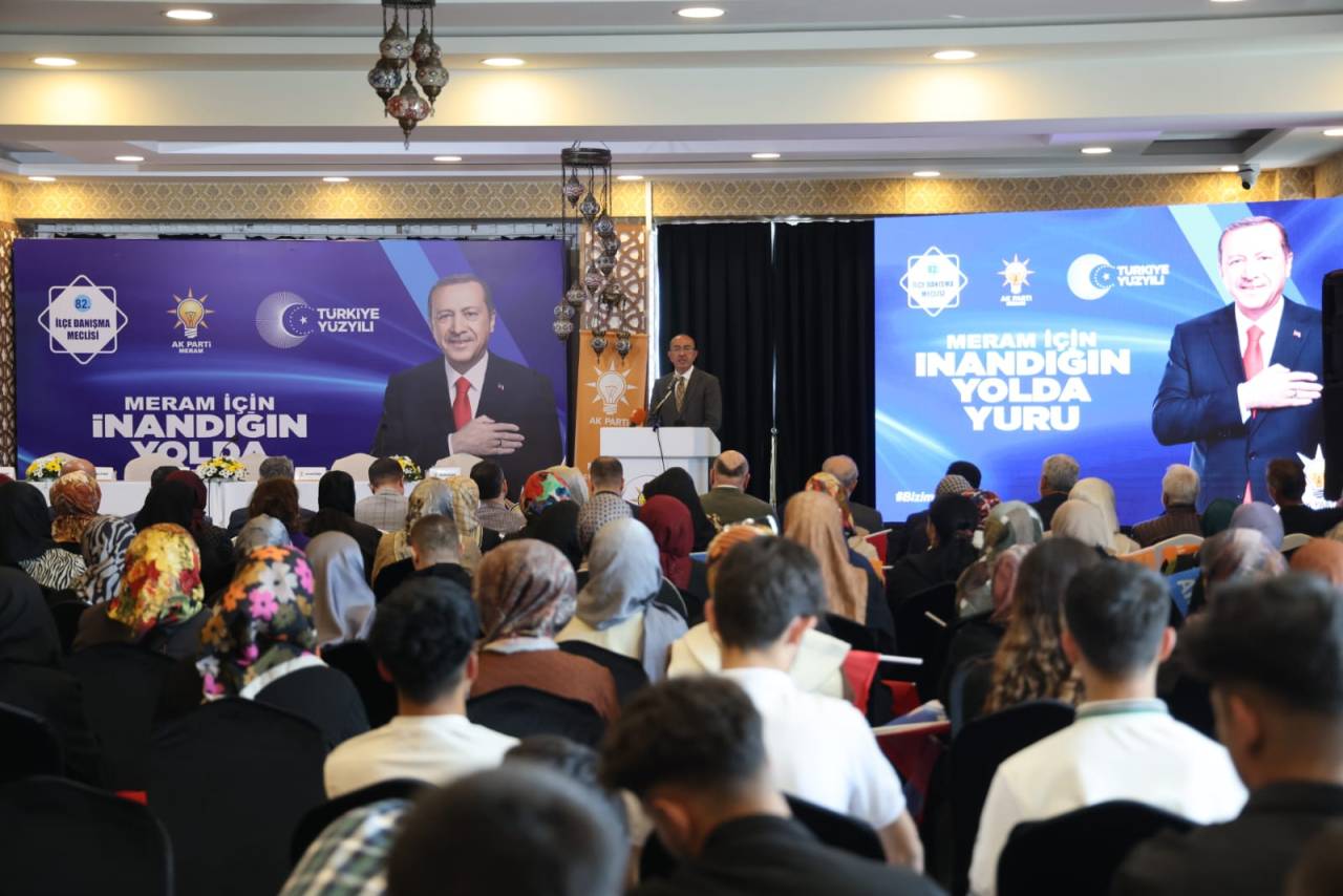 ak-parti-meram-ilce-baskanligi-82-ilce-danisma-meclisini-gerceklestirdi-8.jpeg