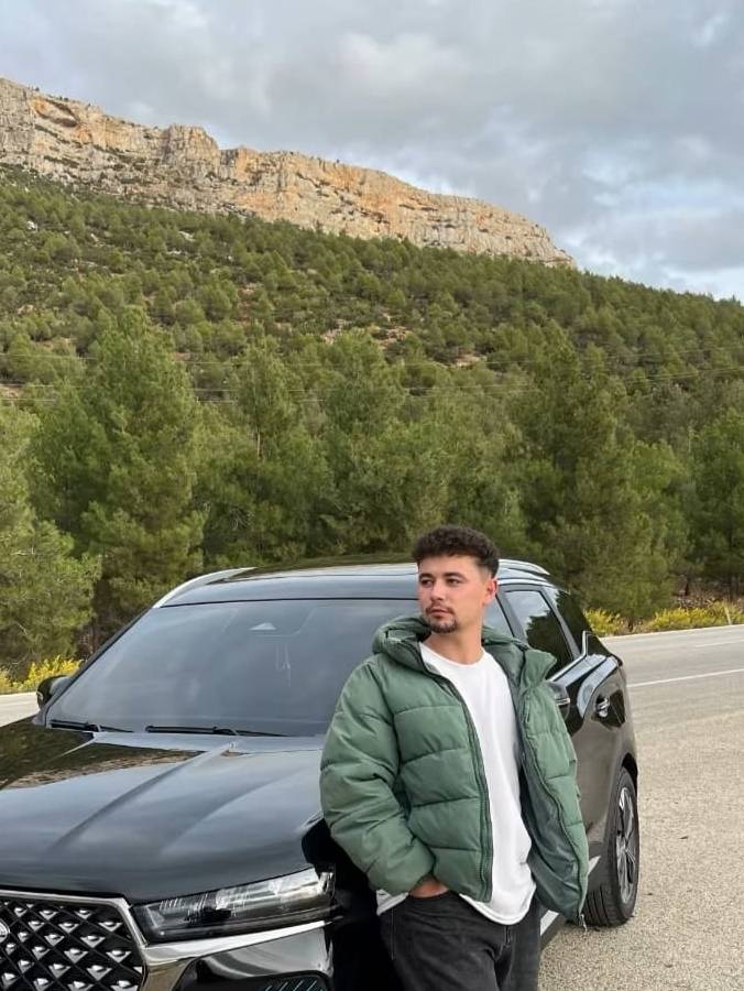 Otomobil, şarampole uçtu! Genç yaşta hayatını kaybetti