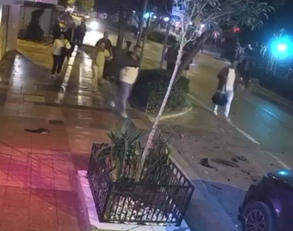 Motosikletin çarptığı yaya hayatını kaybetti