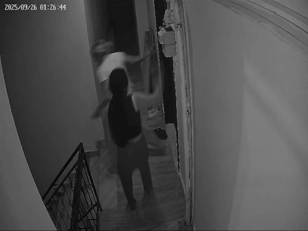 Şarkıcı Güllü'nün parkelerinin kriminal raporu çıktı