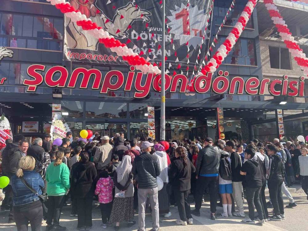 1 liraya tavuk döner-ayran!