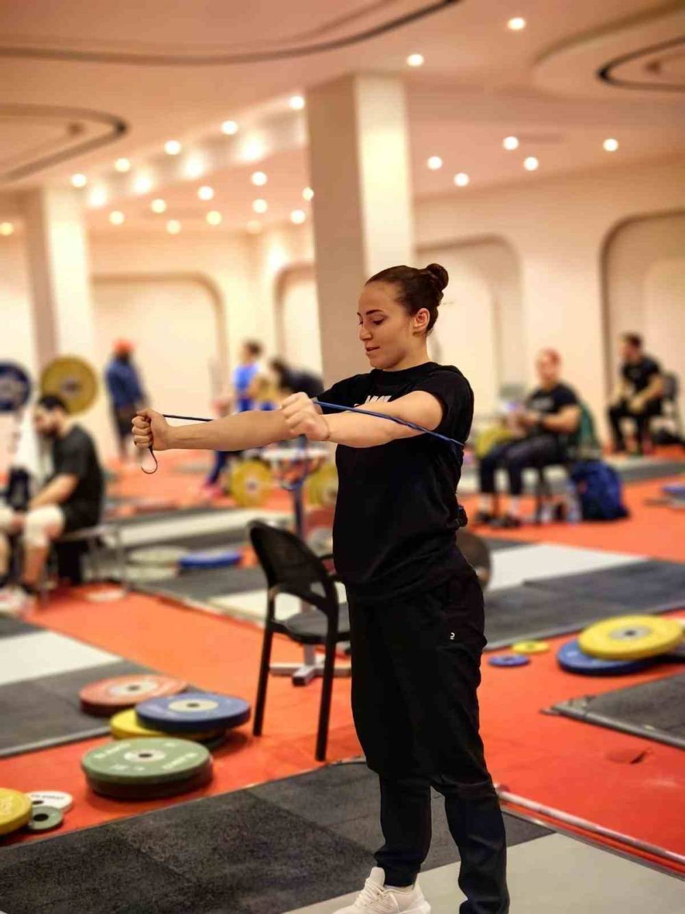 Konya'da yakantop turnuvasından, halterde Avrupa Şampiyonası’na