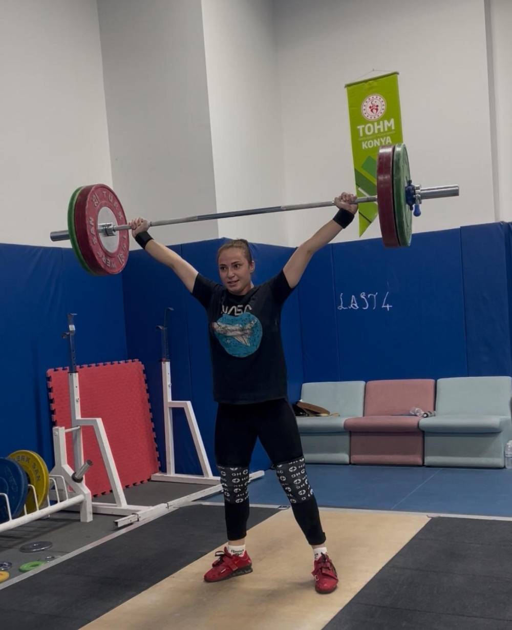 Konya'da yakantop turnuvasından, halterde Avrupa Şampiyonası’na