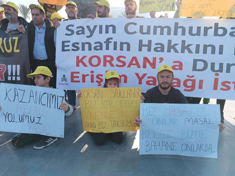 Taksiciler kontak kapattı