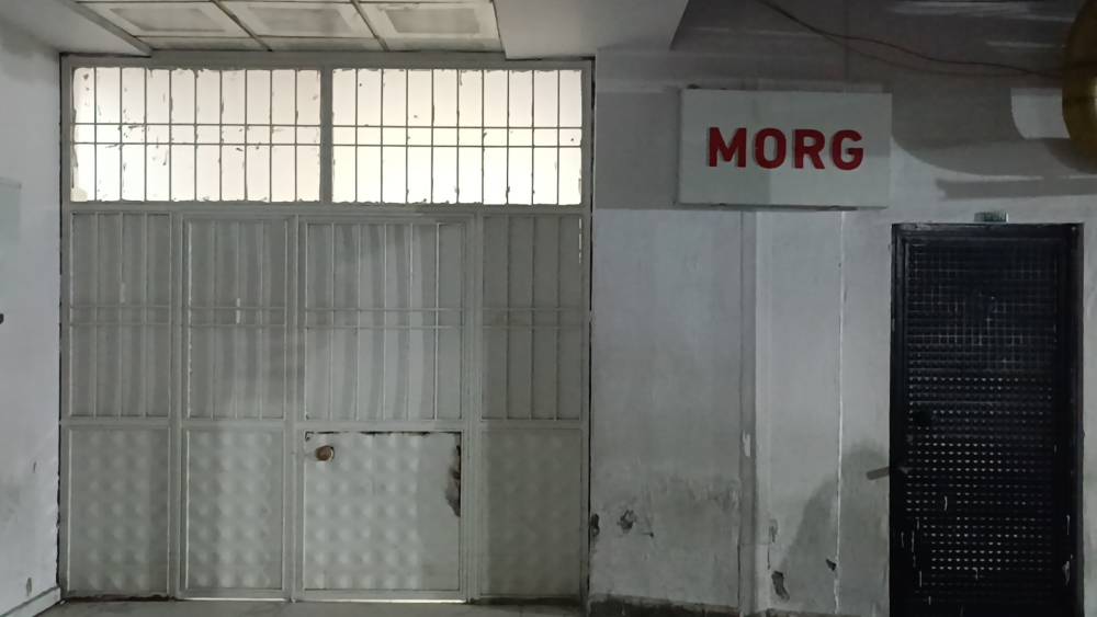 Yolun karşısına geçerken motosikletin çarptığı yaya öldü