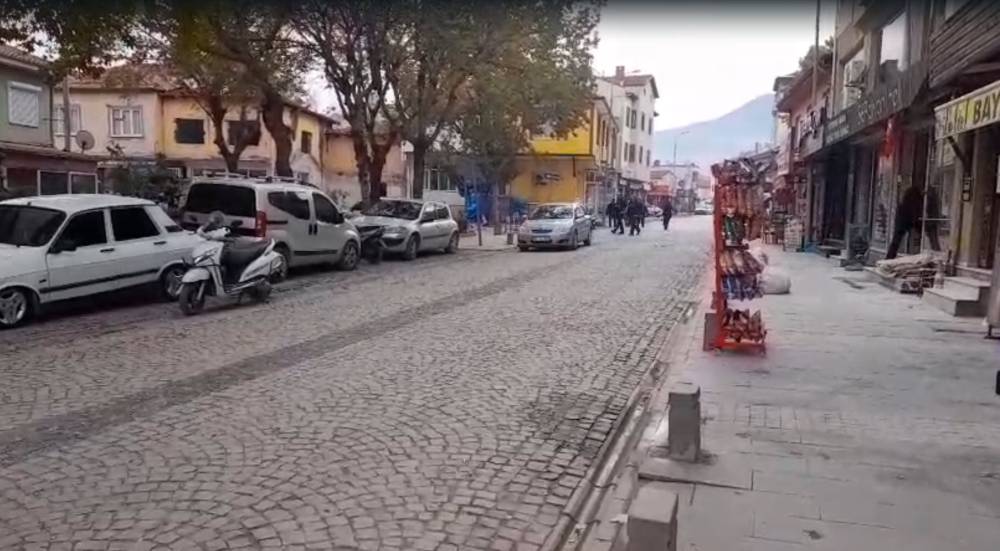 Balıkesir Sındırgı'da 4.4 büyüklüğünde deprem