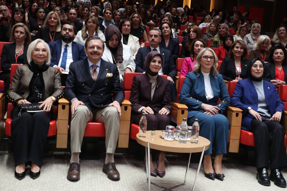 Bakan Göktaş: İstihdamda yer almayan 4 bin 500 genç kadına ulaştık