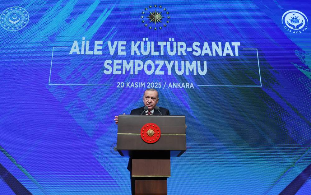 Cumhurbaşkanı Erdoğan: Geleceğimiz açısından alarm zilleri çok yüksek sesle çalıyor