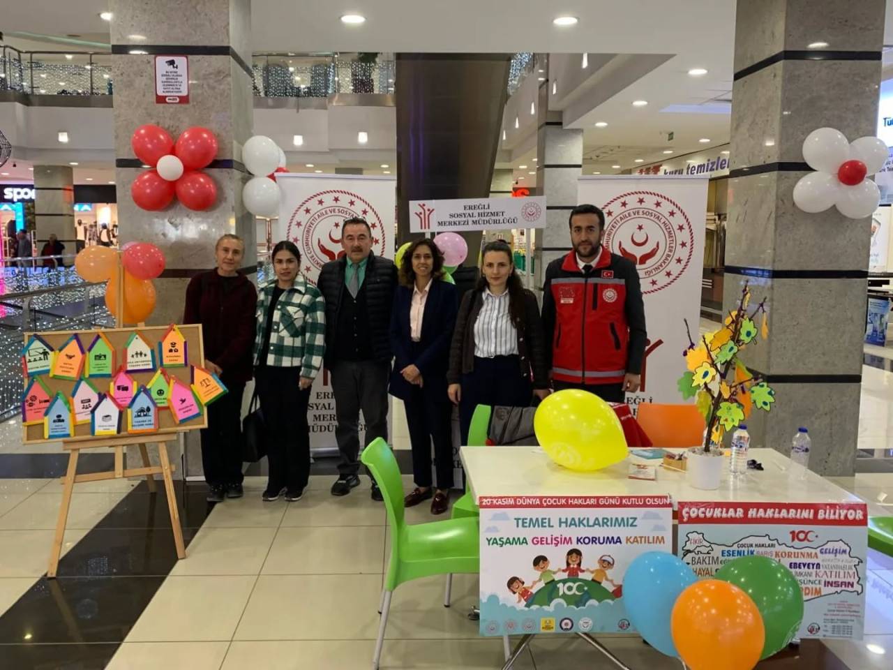 konyada-dunya-cocuk-haklari-gunu-kutlandi-1.jpg