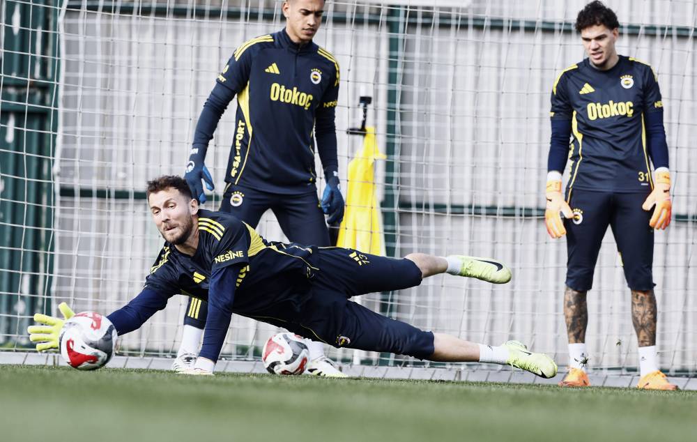 Fenerbahçe'de, Çaykur Rizespor kamp kadrosu açıklandı