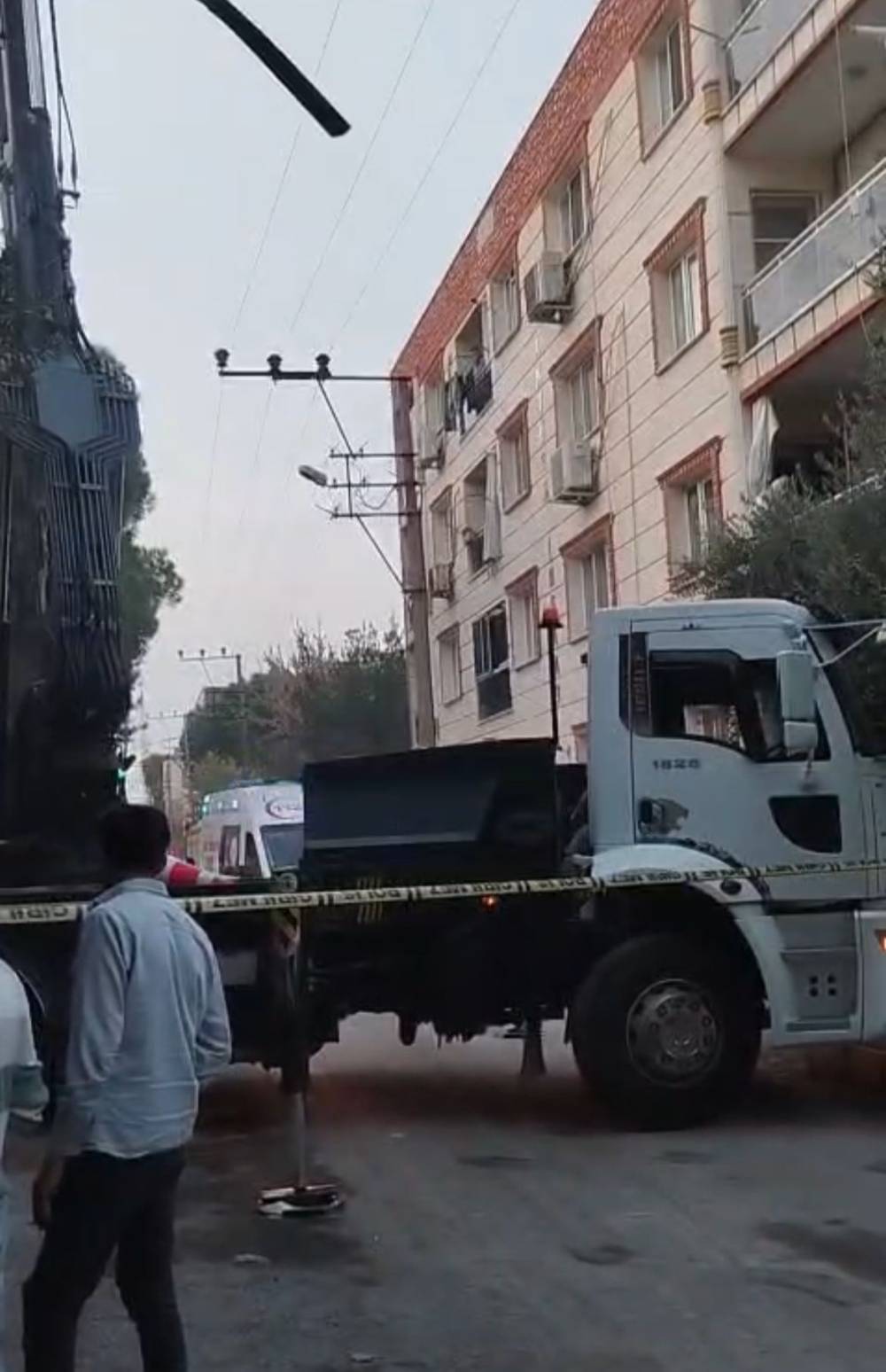 İnşaat işçisi elektrik akımına kapılarak hayatını kaybetti