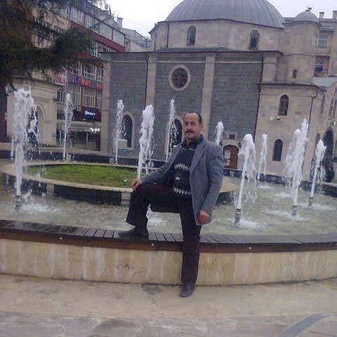 Ahşap yapı taşınırken devrildi: 1 ölü