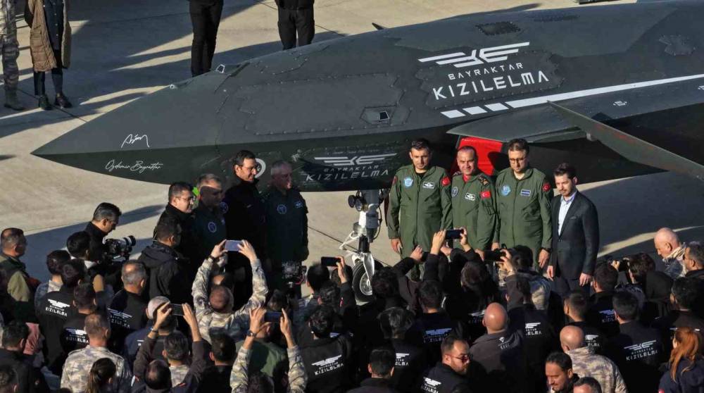 Bayraktar KIZILELMA bir ilke daha imza attı