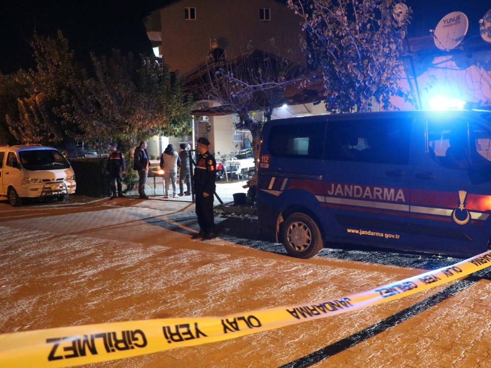 15 yaşındaki çocuk, tüfekle oynarken arkadaşını öldürdü