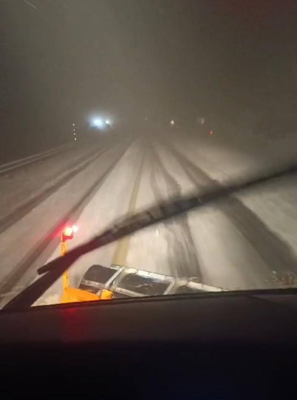 Antalya-Konya karayolu beyaza büründü