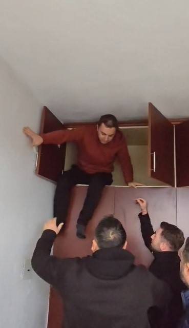 Konya merkezde aranan şahsın yakalandığı yer pes dedirtti