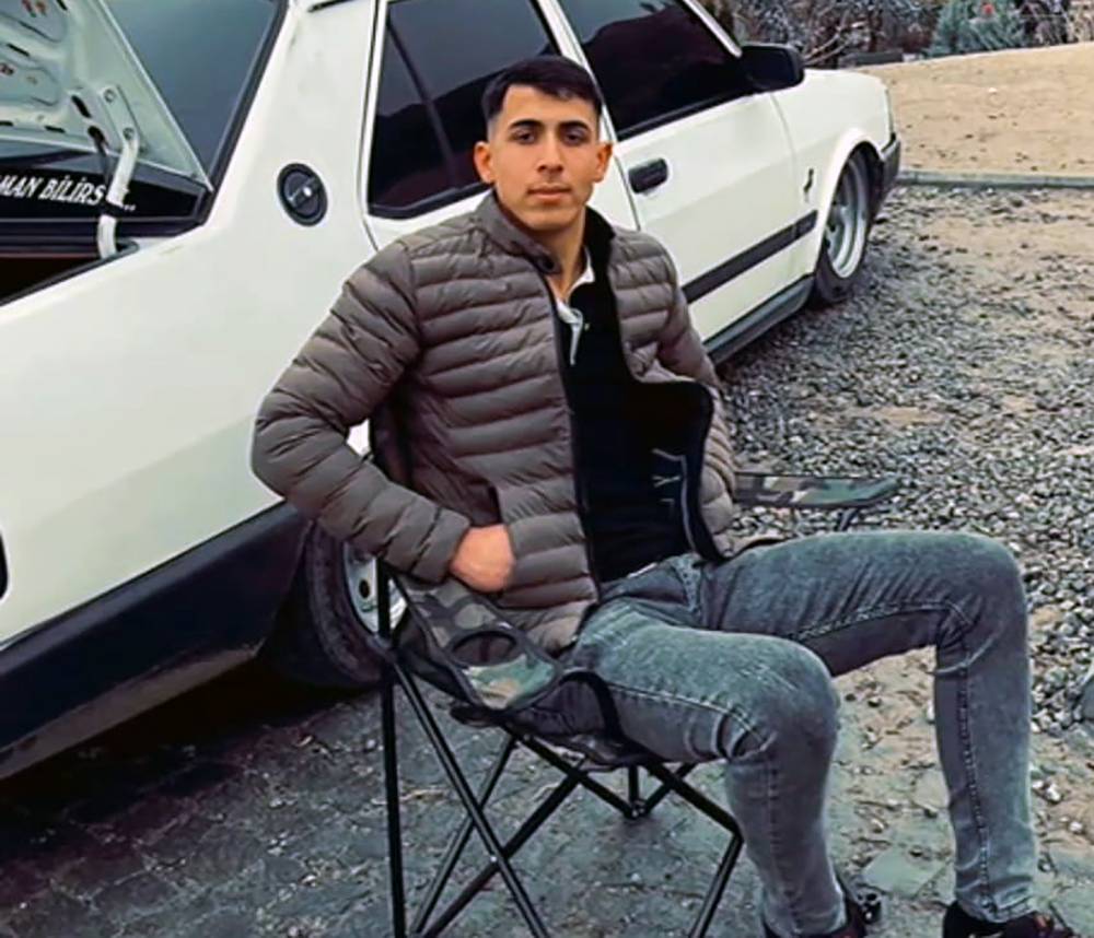 19 yaşındaki gencin öldüğü cinayetin güvenlik kamerası görüntüleri ortaya çıktı