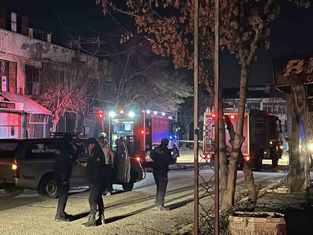Konya merkezde gece yarısı yangın! 1 kişi hayatını kaybetti