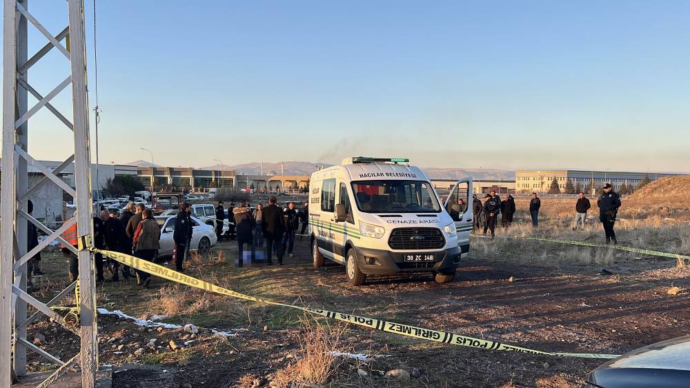 Silahlı kavgada baba öldü, oğlu ve yeğeni yaralandı