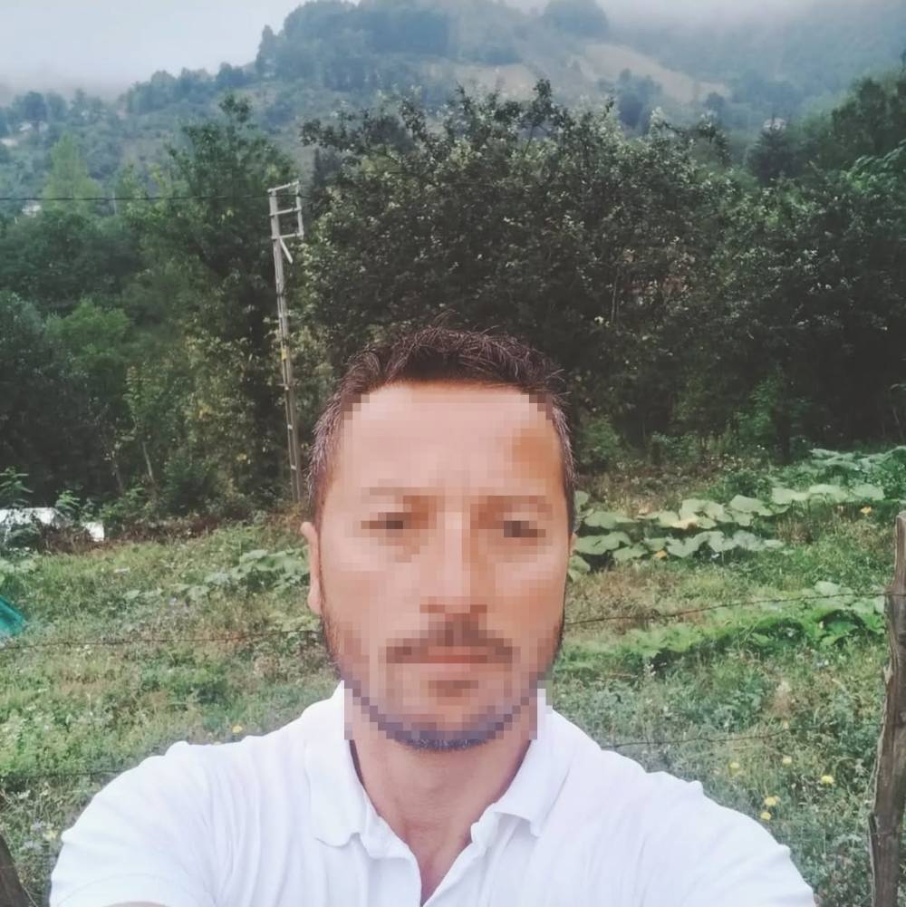 Gece birlikte içki içtiği arkadaşı tarafından öldürüldü