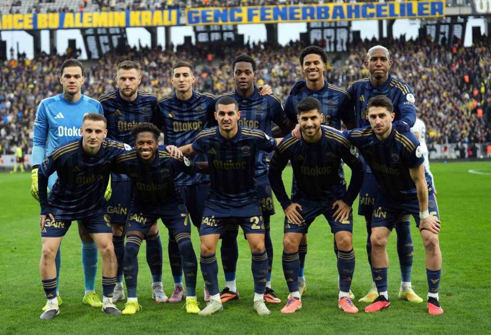 Fenerbahçe’de kupa hedefi Beşiktaş derbisini kazanmak