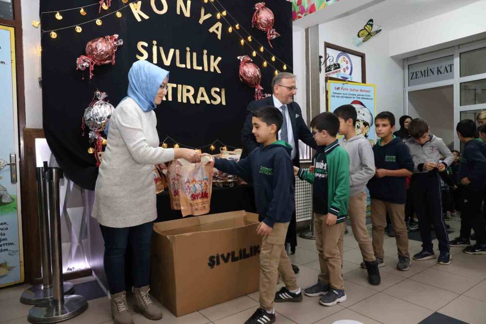 Konya'da Şivlilik coşkusu! 220 bin çocuğa büyük sürpriz