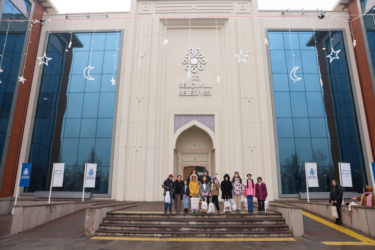 selcuklu-belediyesinde-sivlilik-coskusu-3.jpg