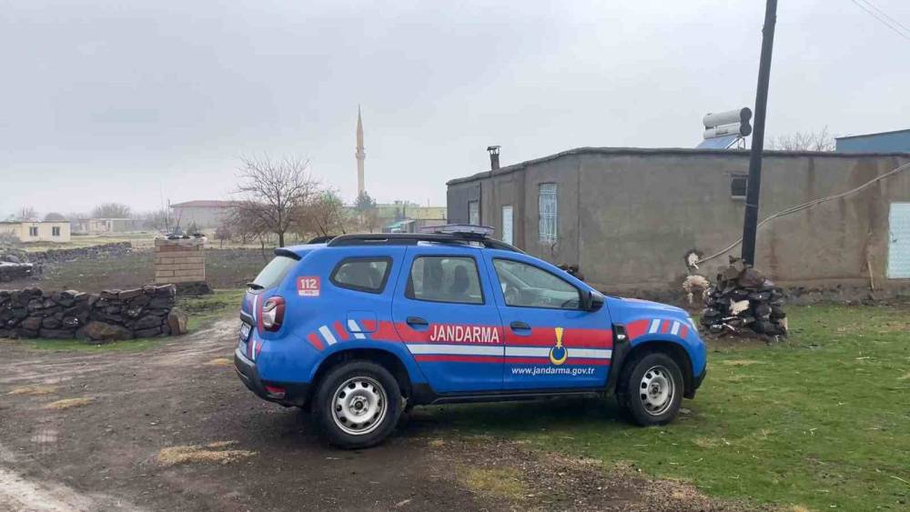 Dehşet gecesi... Tartıştığı eşi ve oğlunu hayattan kopardı