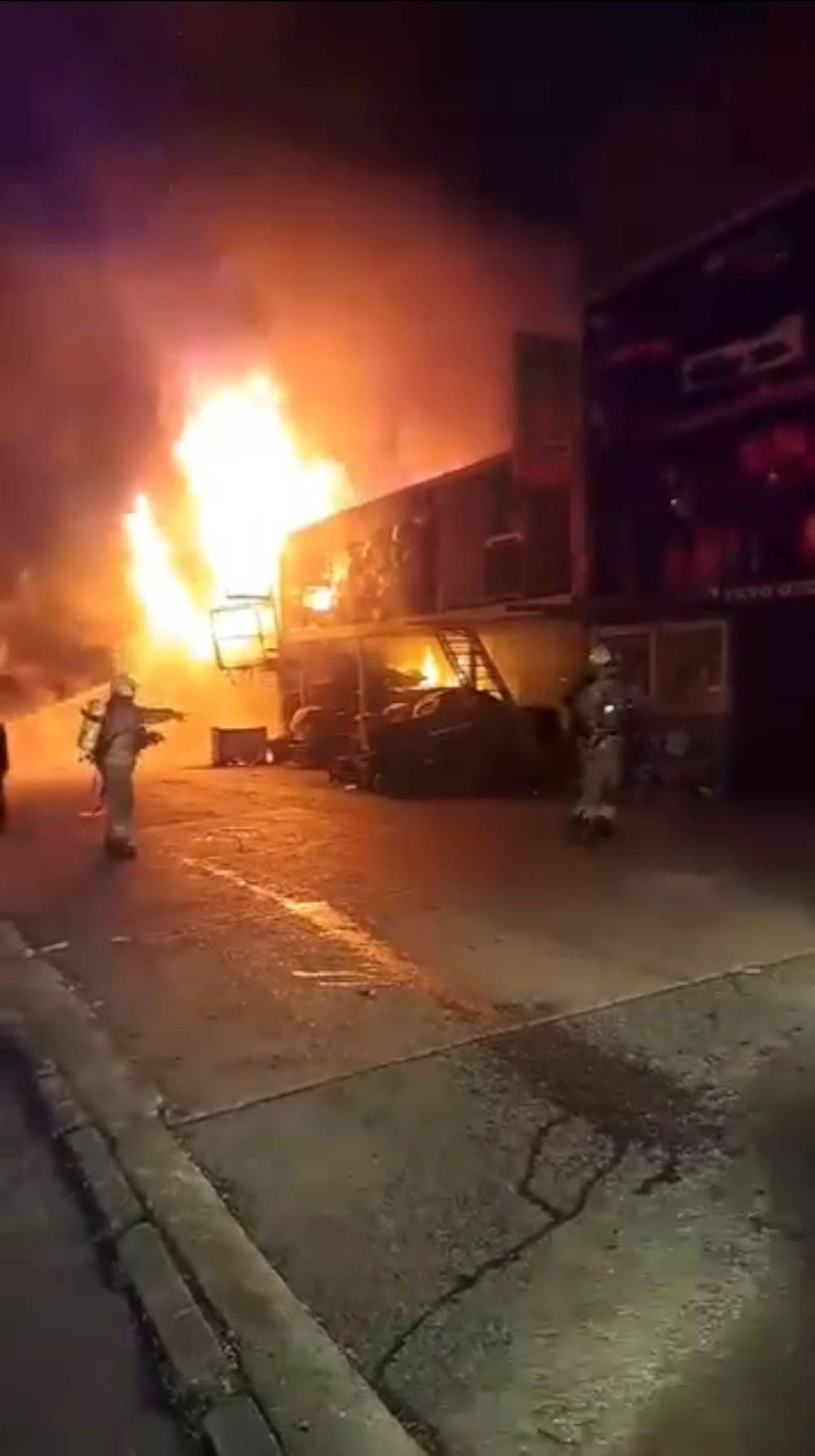 Sanayi sitesinde korkunç yangın: 1 ölü, 1 yaralı!