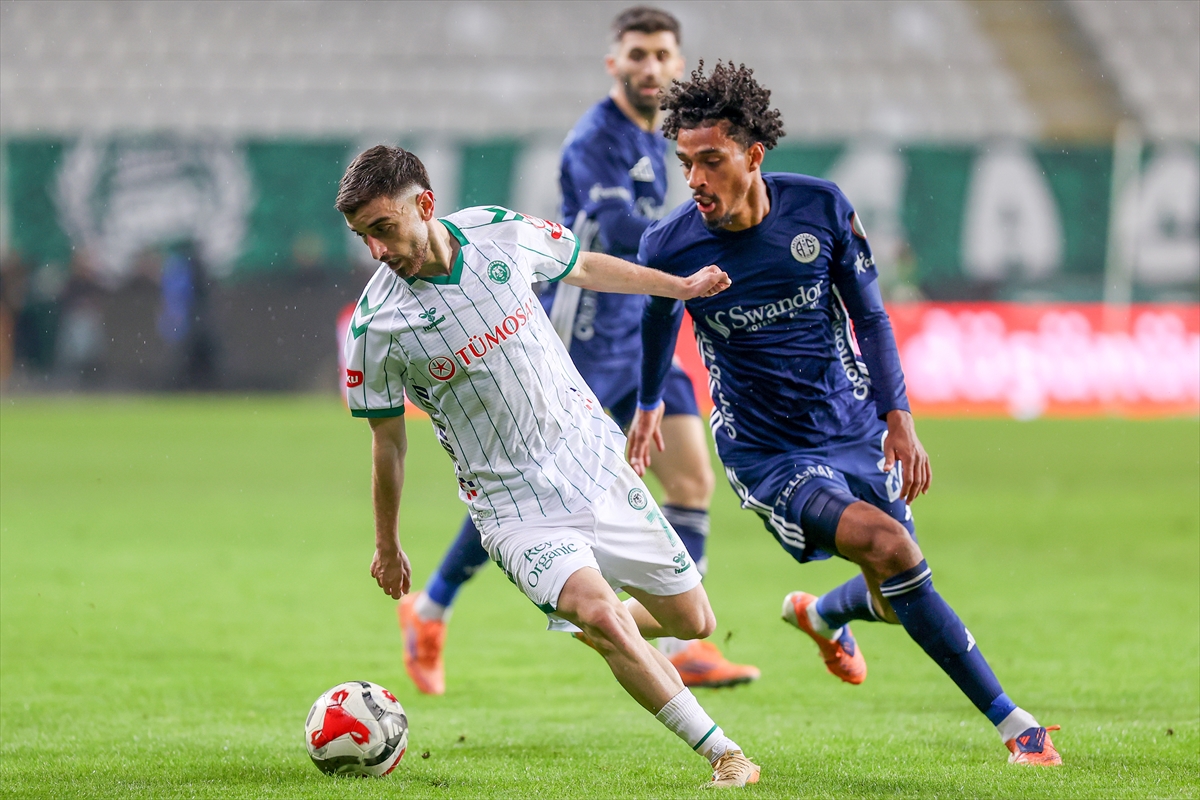aa-20251223-40057142-40057139-tumosan-konyaspor-hesapcom-antalyaspor.jpg