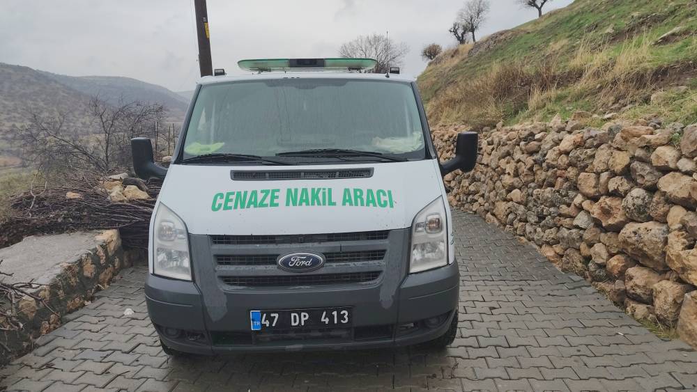 Arazi ortasında şüpheli ölüm