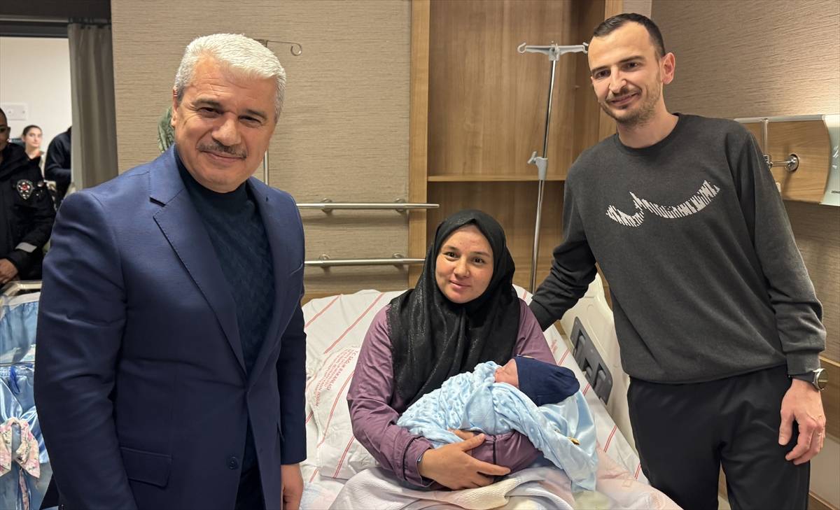 konyada-2026nin-ilk-bebekleri-dogdu-iste-sehrin-ilk-misafirleri-2.jpg