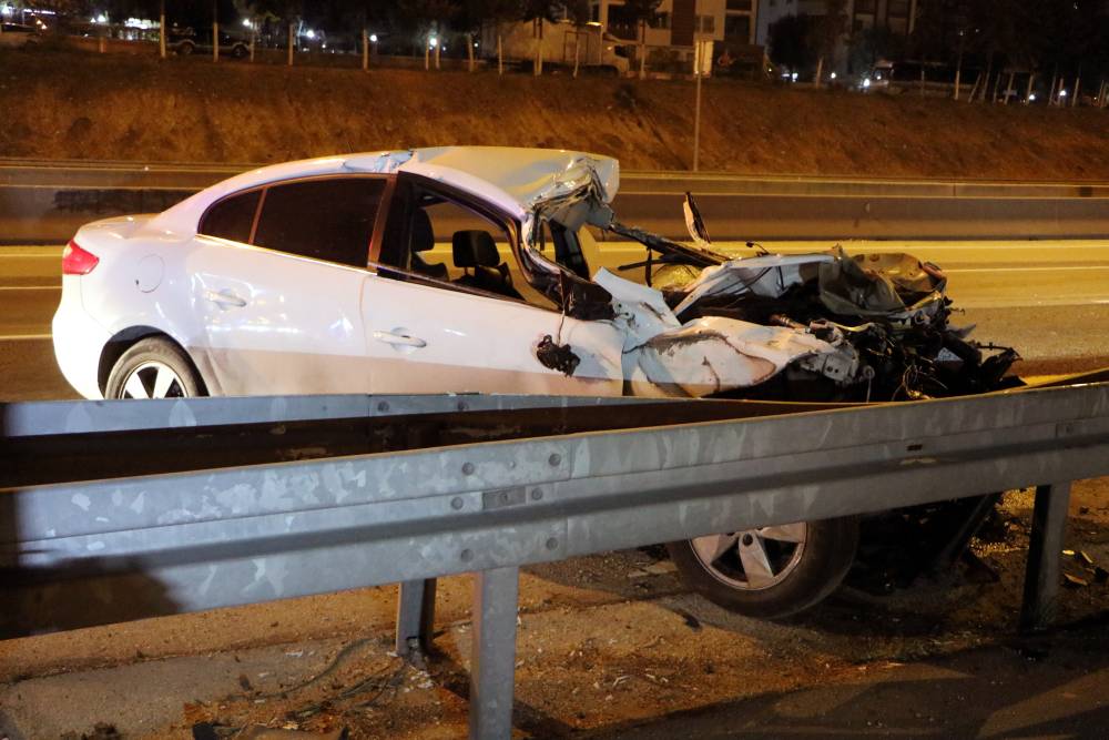 Otomobil ile TIR çarpıştı: 1 ölü