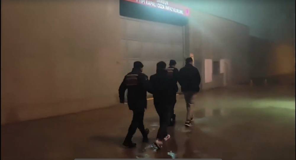 Bakan Yerlikaya duyurdu! Konya dahil 63 ilde zehir tacirlerine darbe