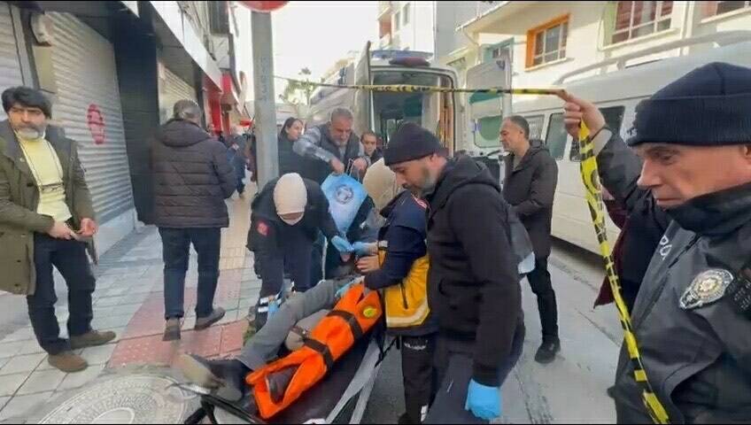 İnternet sitesi sahibi, tartışma sırasında tabancayla bacağından vuruldu