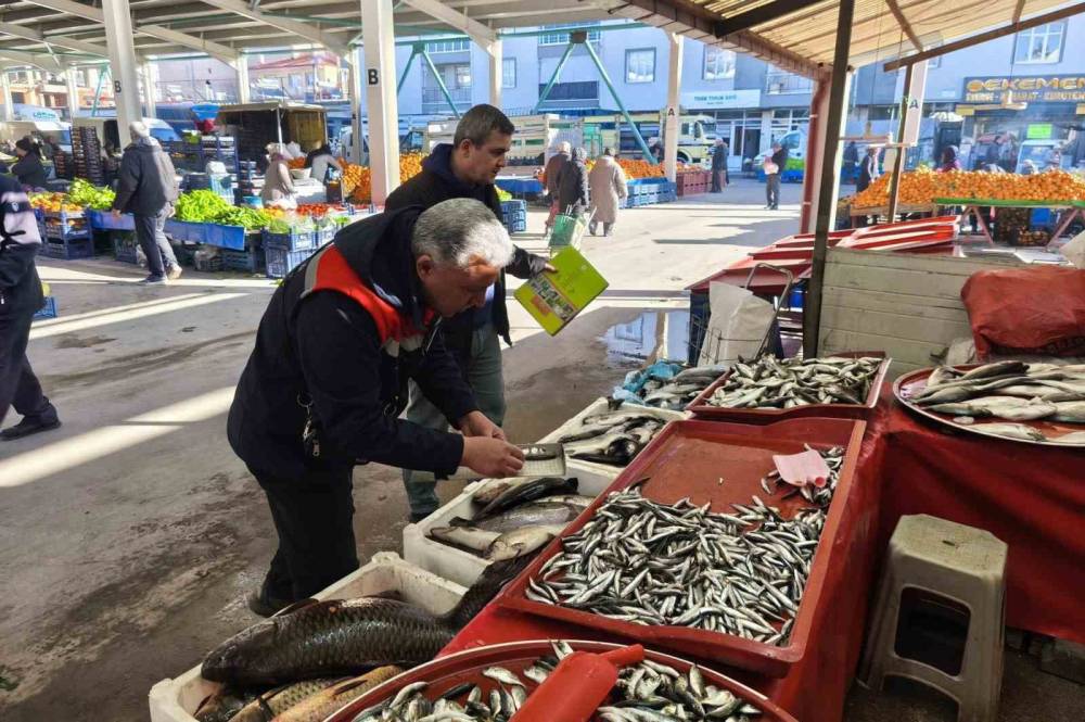 Beyşehir Gölünde kaçak avcılığa geçit yok! Tüm tekneler ve kıyı noktaları denetlendi