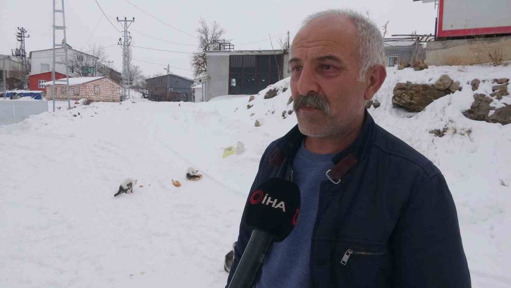 Yazın binlerce kişi, kışın sadece dört nüfus