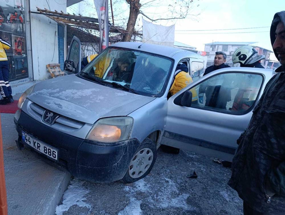 Direksiyon başında kalp krizi geçirdi: Bir hafta önce aldığı araç sonu oldu