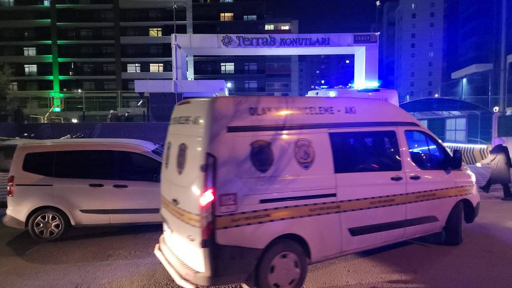 Konya merkezde kız kardeşini öldürüp intihar etmişti; anneden de acı haber geldi