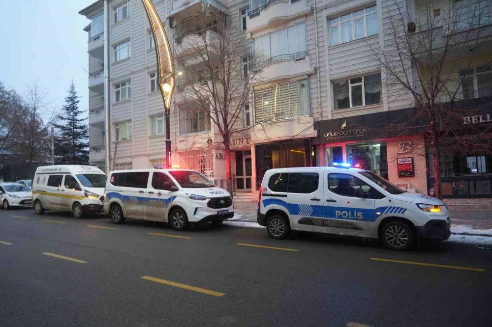 65 yaşındaki şahıs evinde ölü bulundu