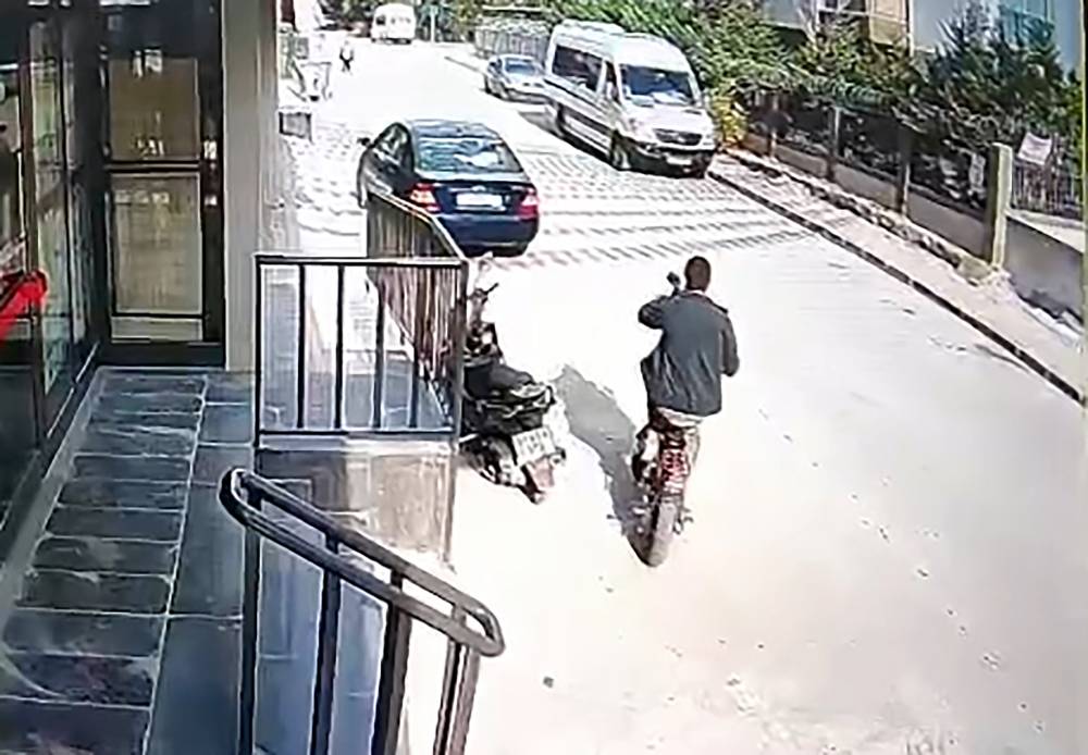 Hırsızlık yaptı, ‘İlgim olduğu için dayanamadım’ dedi