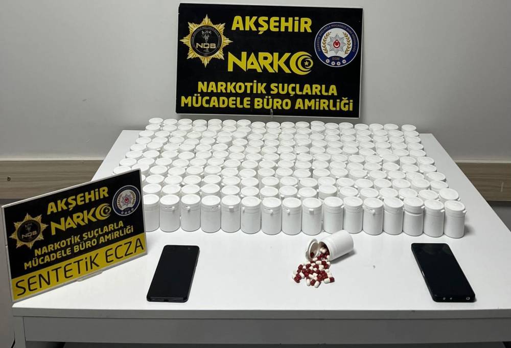 Akşehir'de uyuşturucu operasyonu... Kendilerine aile süsü vermişler