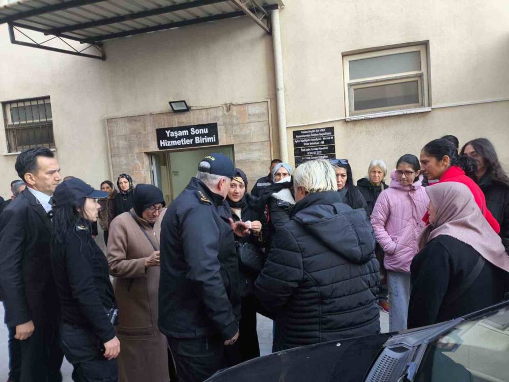 Konya’yı yasa boğan haber... Ağır yaralanan polis memuru şehit oldu