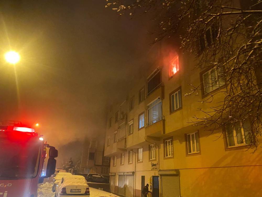 Konya'nın ilçesinde korkutan yangın!