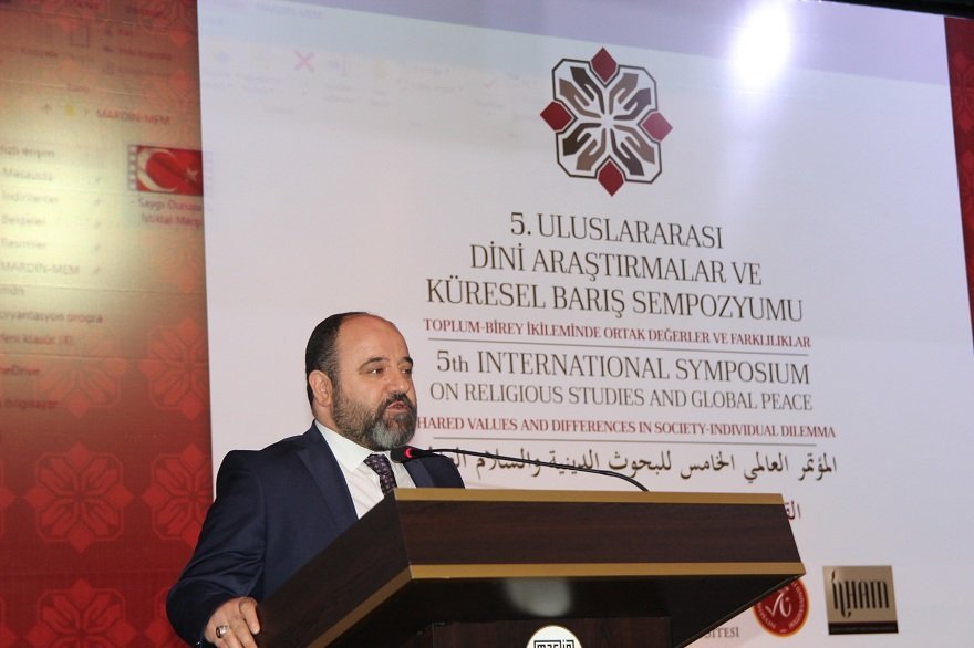 5-uluslararasi-dini-arastirmalar-ve-kuresel-baris-sempozyumu-tamamlandi-0.JPG