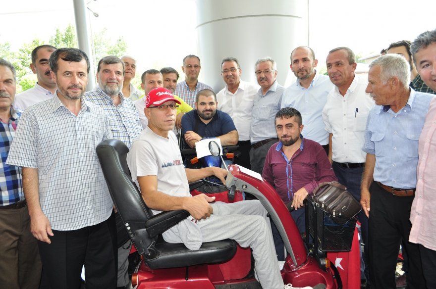 78-adet-akulu-engelli-araci-ihtiyac-sahiplerine-verildi-1.jpg