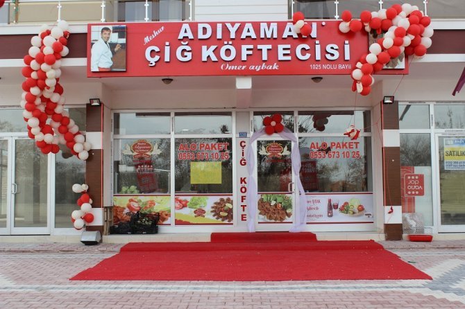 adiyaman-cig-koftecisi--(2).jpg