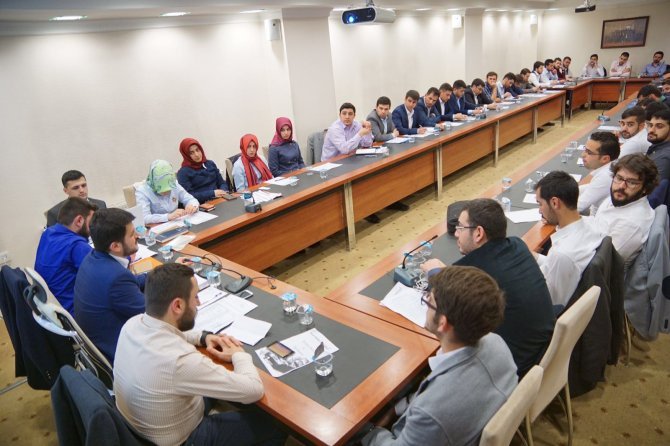 ak-genclik-konyadan-onemli-toplanti--(2).jpg